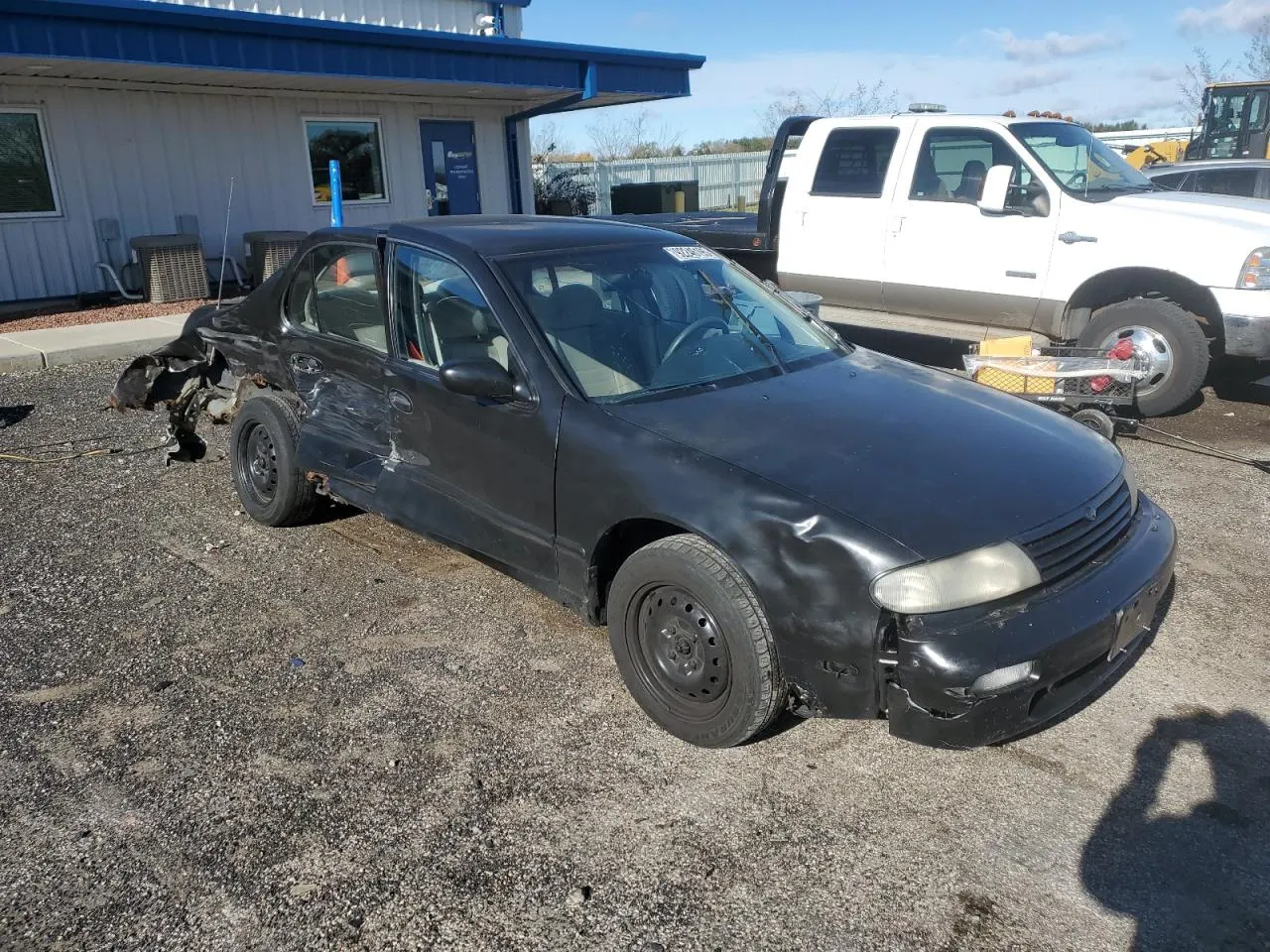 1997 Nissan Altima XE
