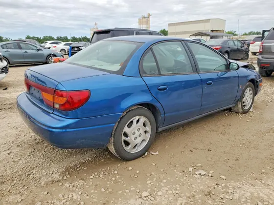 2000 Saturn SL SL2