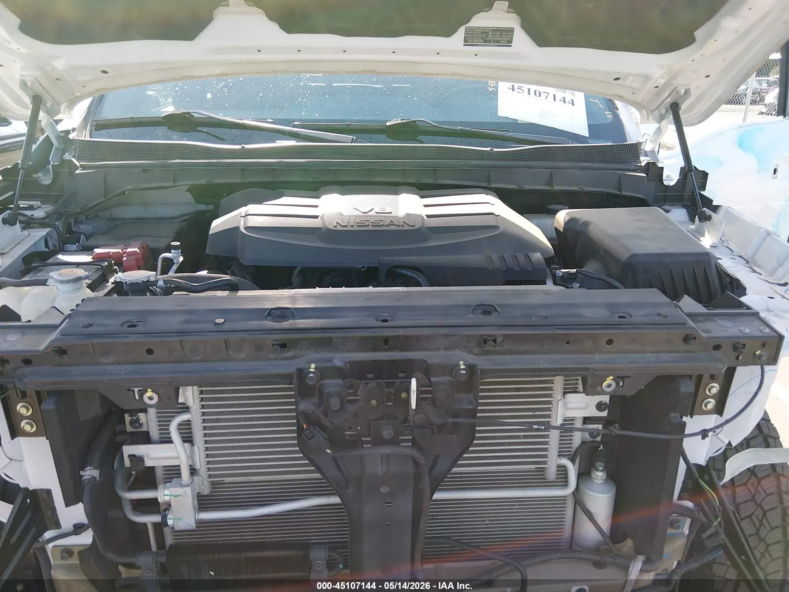 2023 Nissan Titan SV