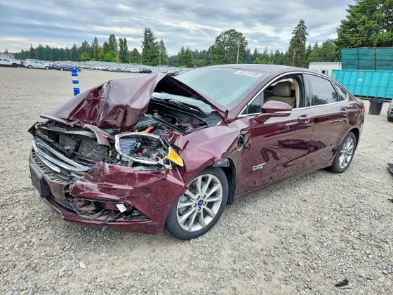 2017 Ford Fusion Energi SE