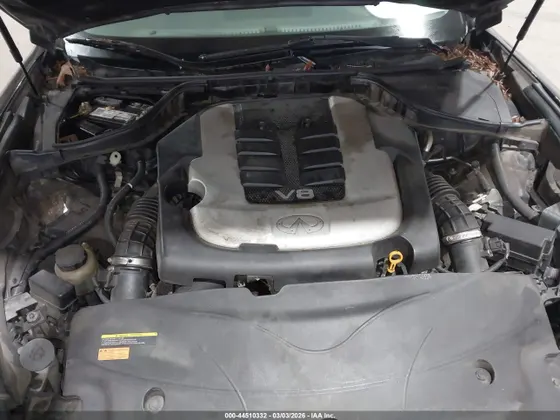 2011 INFINITI M56