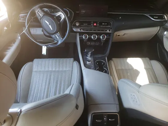 2022 Genesis G70 2.0T