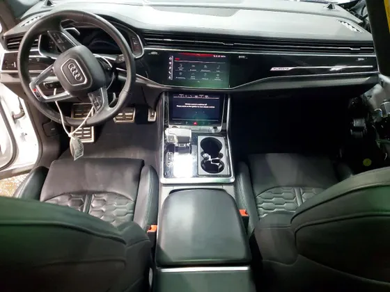 2023 Audi RS Q8