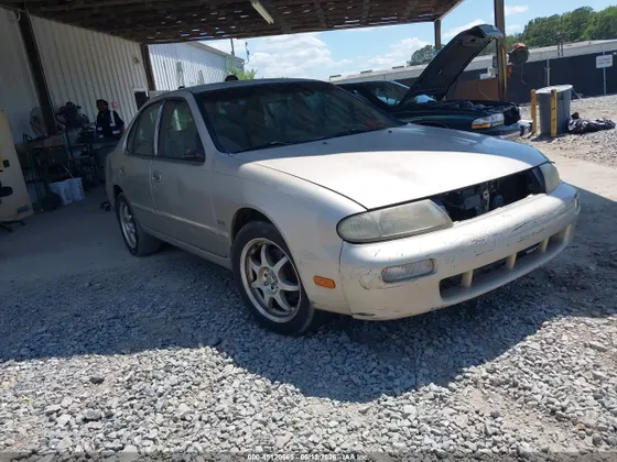 1993 Nissan Altima GLE