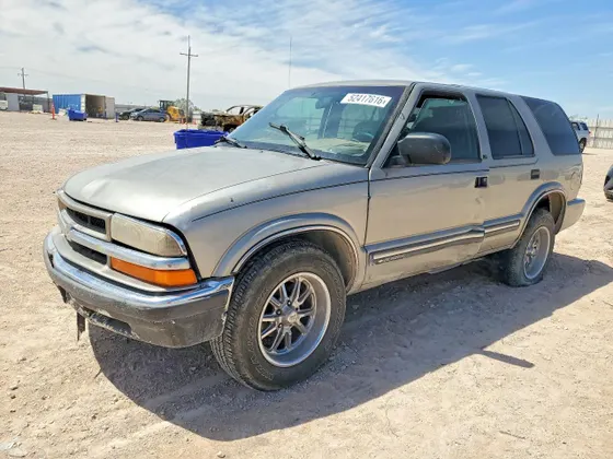 2000 Chevrolet Blazer LS