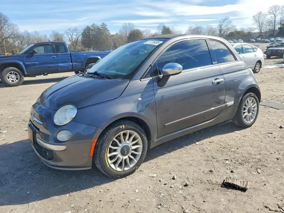 2014 FIAT 500c Lounge