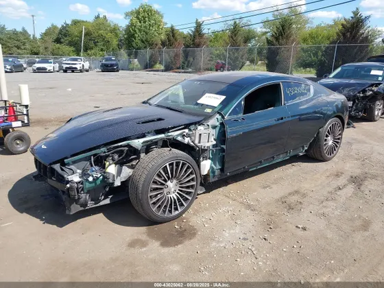 2015 Aston Martin RAPIDE