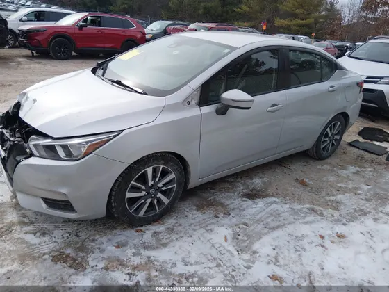 2020 Nissan Versa SV
