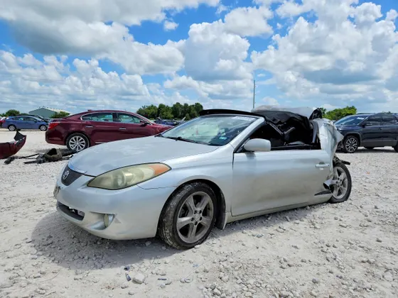 2006 Toyota Camry Solara SLE V6