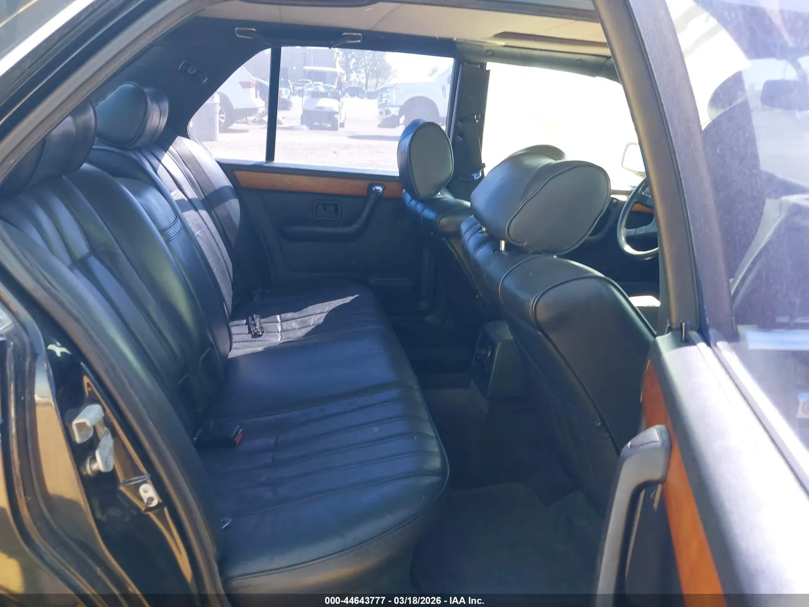 1985 BMW 524 - 528 - 535 - 635 - 735 735I