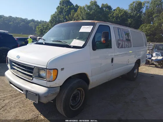 1998 Ford Club Wagon XL