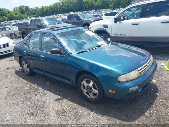 1997 Nissan Altima XE