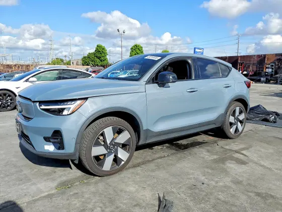 2023 Volvo C40 Recharge Pure Electric Plus