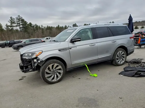 2022 Lincoln Navigator Reserve