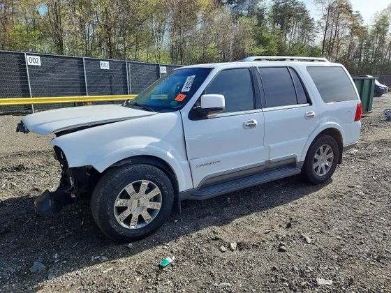 2003 Lincoln Navigator Luxury