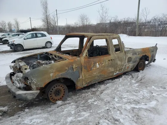 2004 Mazda B-Series 4WD Truck CAB PLUS