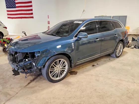 2016 Lincoln MKT EcoBoost