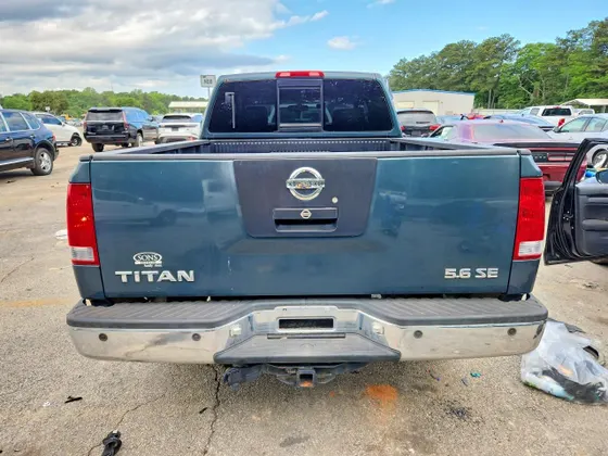 2005 Nissan Titan XE
