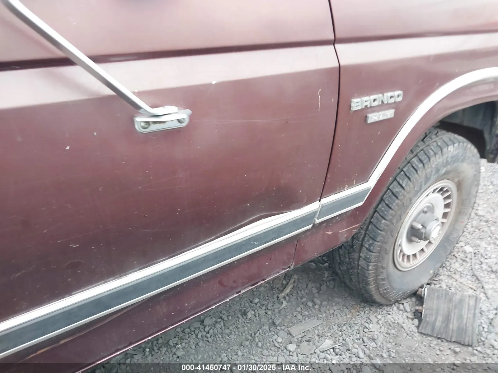 1986 Ford Bronco 4WD Custom