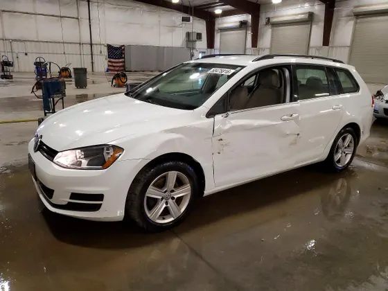 2015 Volkswagen Golf SportWagen TDI S