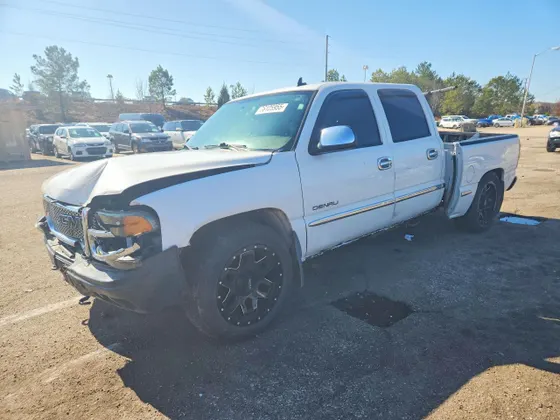 2006 GMC Sierra Denali SIERRA