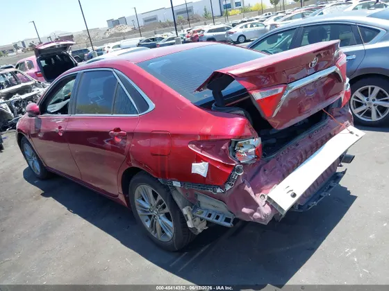 2016 Toyota Camry SE