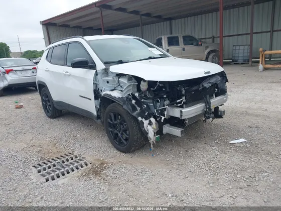 2025 Jeep Compass Latitude
