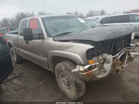 2003 GMC Sierra 2500 SLE