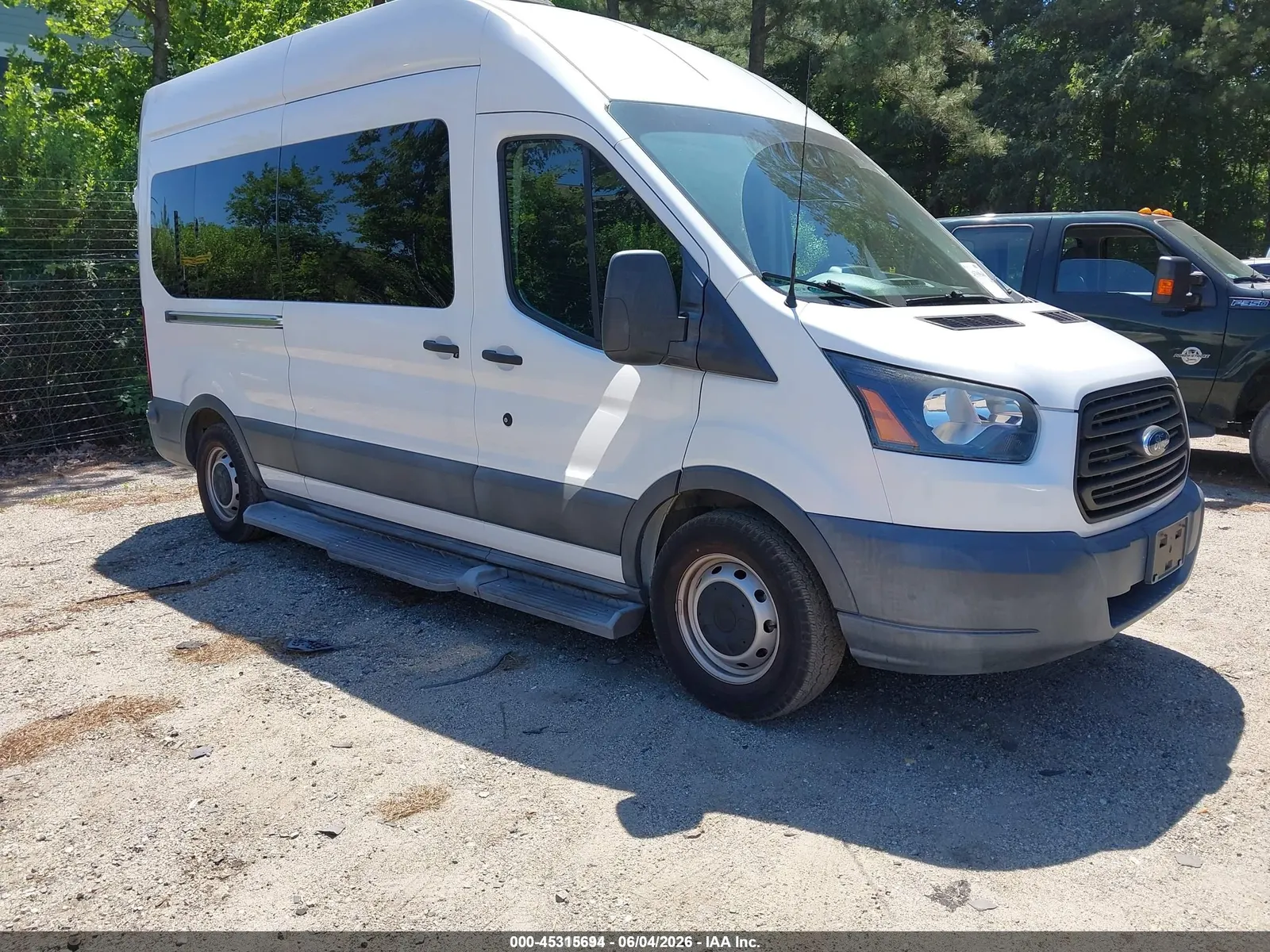 2016 Ford Transit Wagon XLT