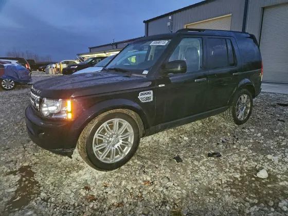 2013 Land Rover LR4 LUX