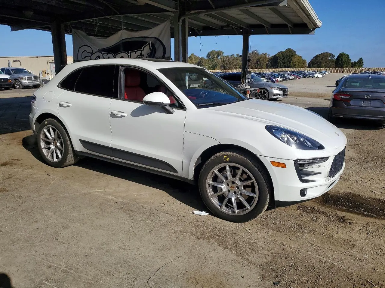 2015 Porsche Macan S