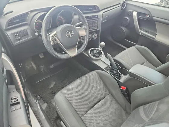 2011 Scion tC