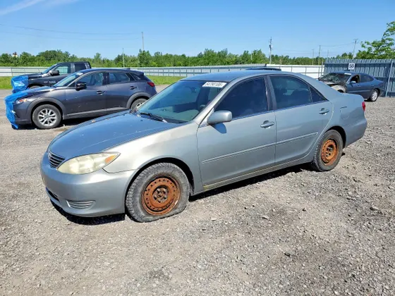 2006 Toyota Camry LE