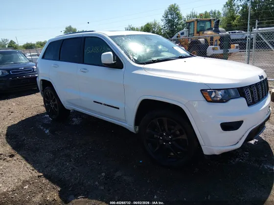 2020 Jeep Grand Cherokee Altitude