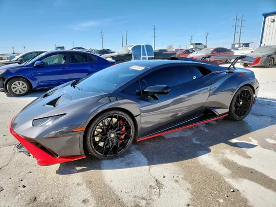 2022 Lamborghini Huracan STO STO