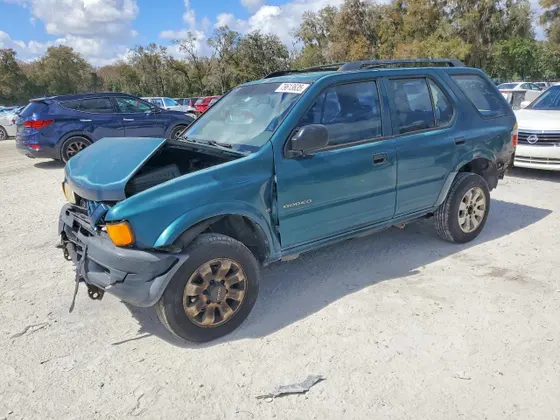 1998 Isuzu Rodeo S