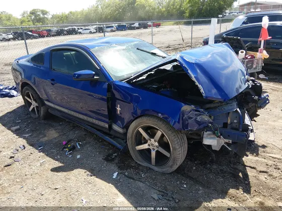2013 Ford Mustang V6