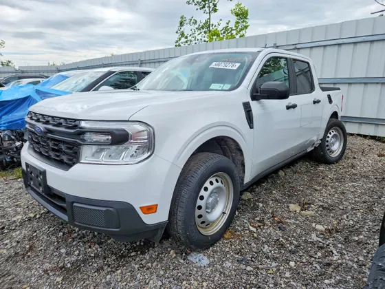 2022 Ford Maverick XL