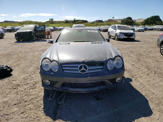 2008 Mercedes-Benz SL-Class V8