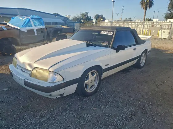 1989 Ford Mustang