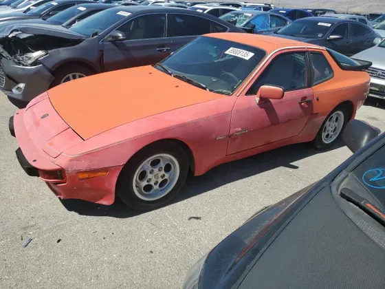 1985 Porsche 944