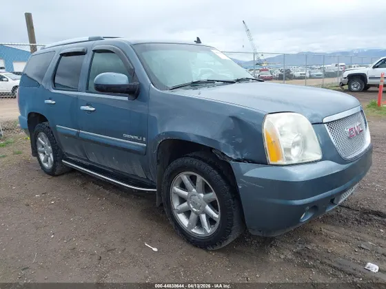 2008 GMC Yukon Denali DENALI