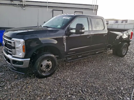 2025 Ford Super Duty F-350 DRW XLT