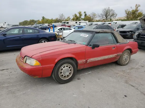 1992 Ford Mustang LX
