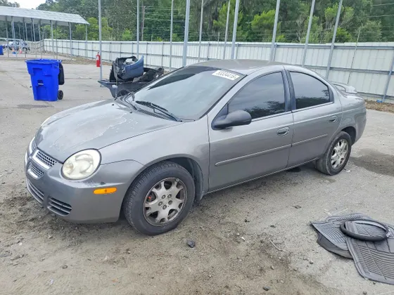 2005 Dodge Neon SXT