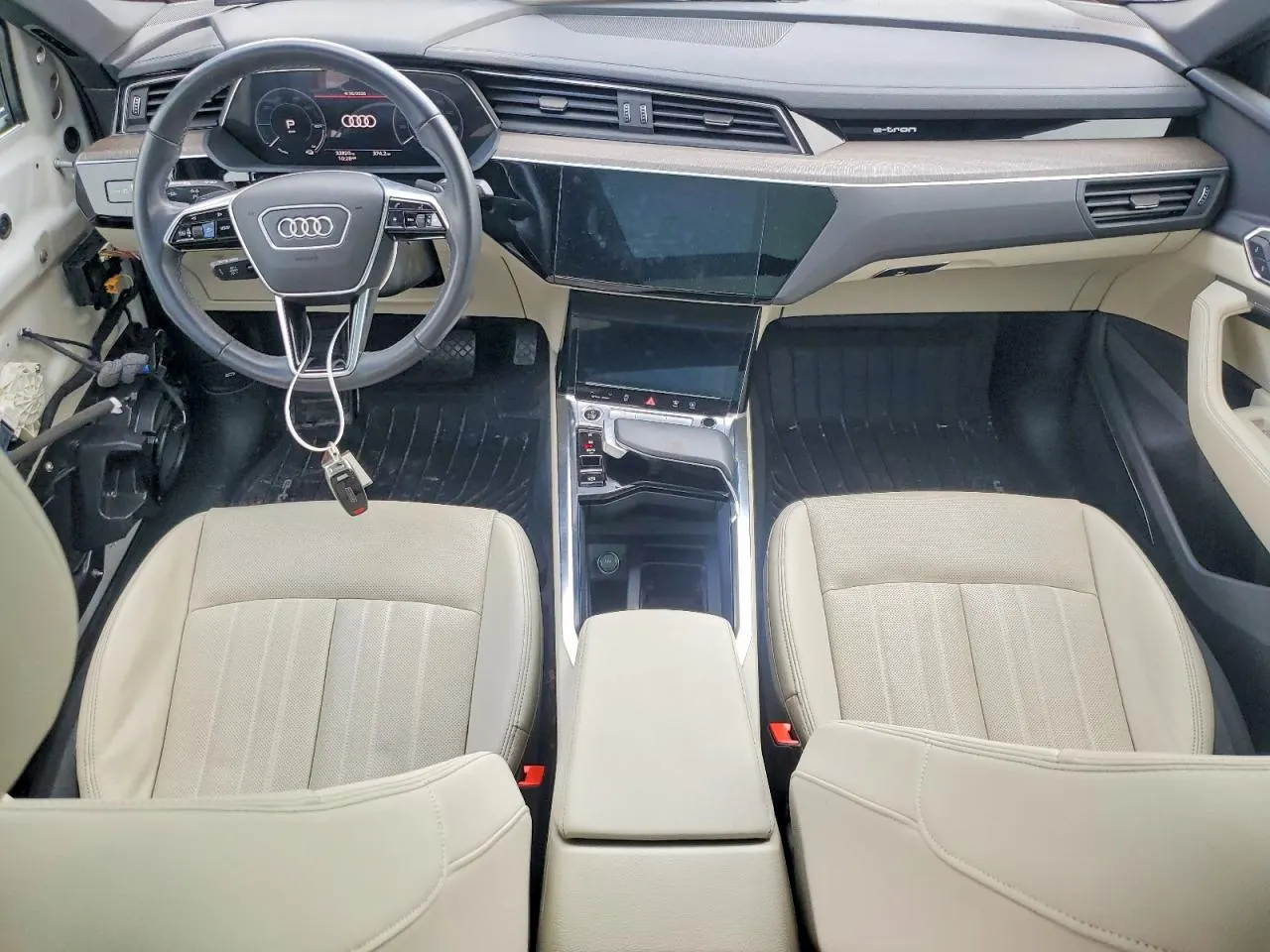 2024 Audi Q8 e-tron Sportback S line Premium Plus