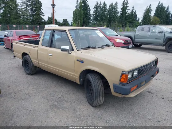 1983 Datsun 720 KING CAB