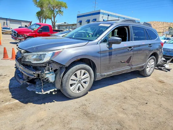 2018 Subaru Outback Premium