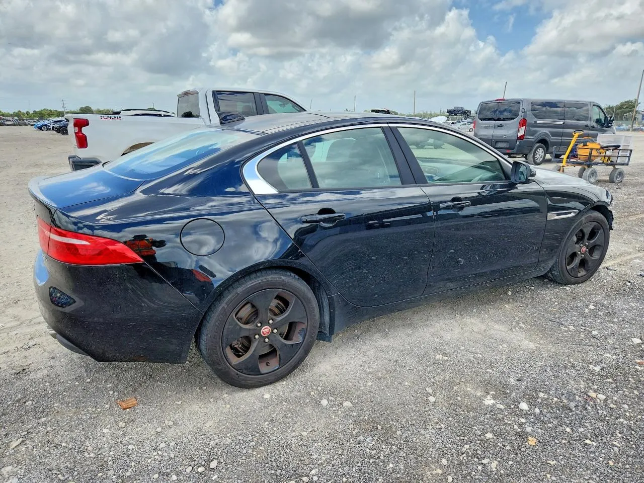 2018 Jaguar XE 25t