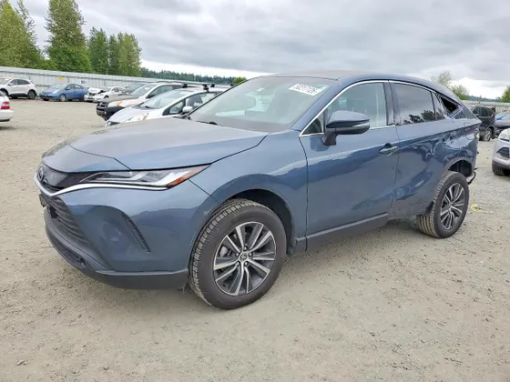 2023 Toyota Venza LE